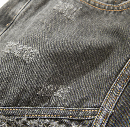 Distressed Wide Avant-Garde Jean 
—-7056