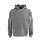 M / gray