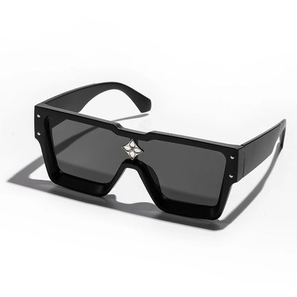 Retro Black Square Sunglasses----3255 - TALKLESSFASHION