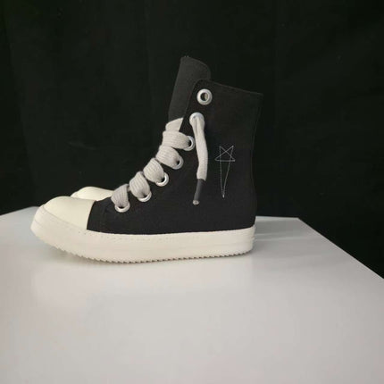 TALKLESSFASHION Europe Station Platform Shoes 2023 New High Top Shoes Men's Canvas Platform Pentagram Couple Shoes Casual Booties Women