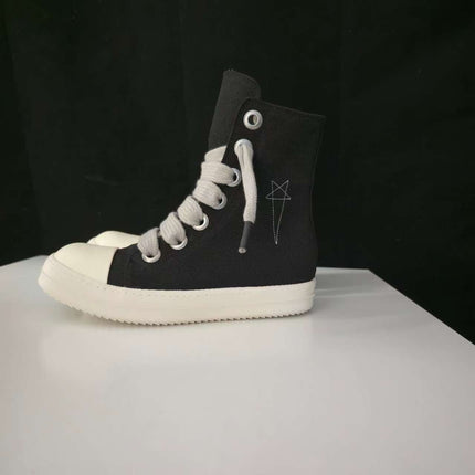 TALKLESSFASHION Europe Station Platform Shoes 2023 New High Top Shoes Men's Canvas Platform Pentagram Couple Shoes Casual Booties Women
