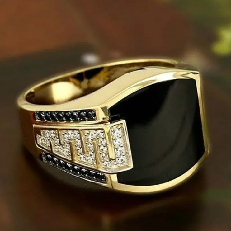 TALKLESSFASHION Gold / 8 Metal Gold Inlaid Black Stone Zircon Rings------4716