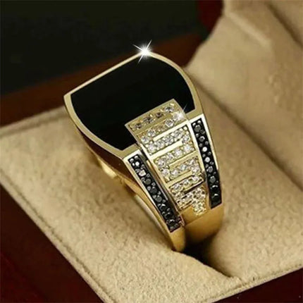 TALKLESSFASHION Metal Gold Inlaid Black Stone Zircon Rings------4716